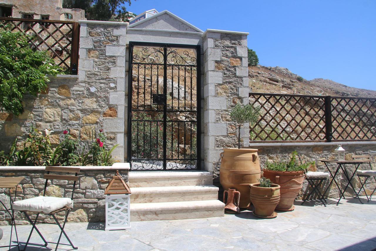 Symi Nautilus Luxury Suites מראה חיצוני תמונה