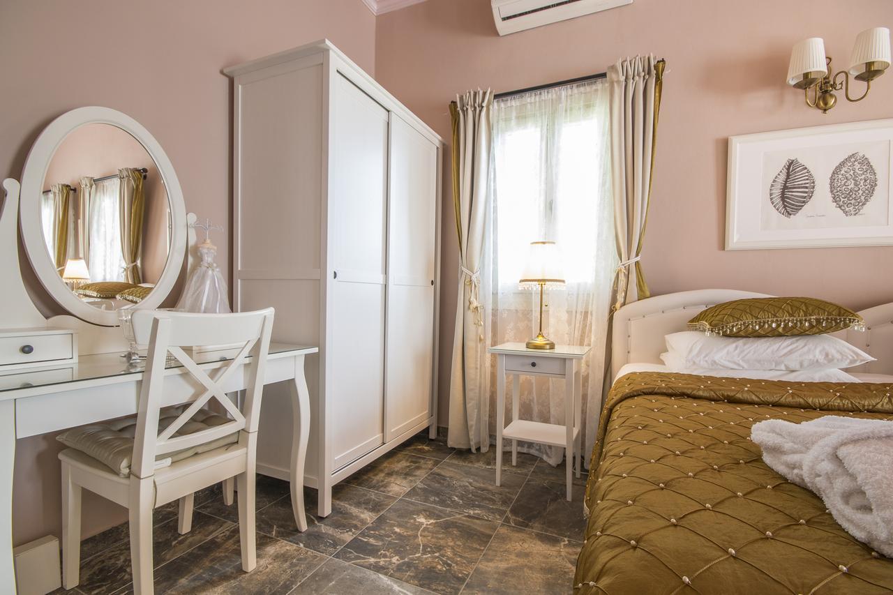 Symi Nautilus Luxury Suites מראה חיצוני תמונה